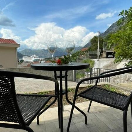 Nature Bay Apartment Kotor Exterior photo